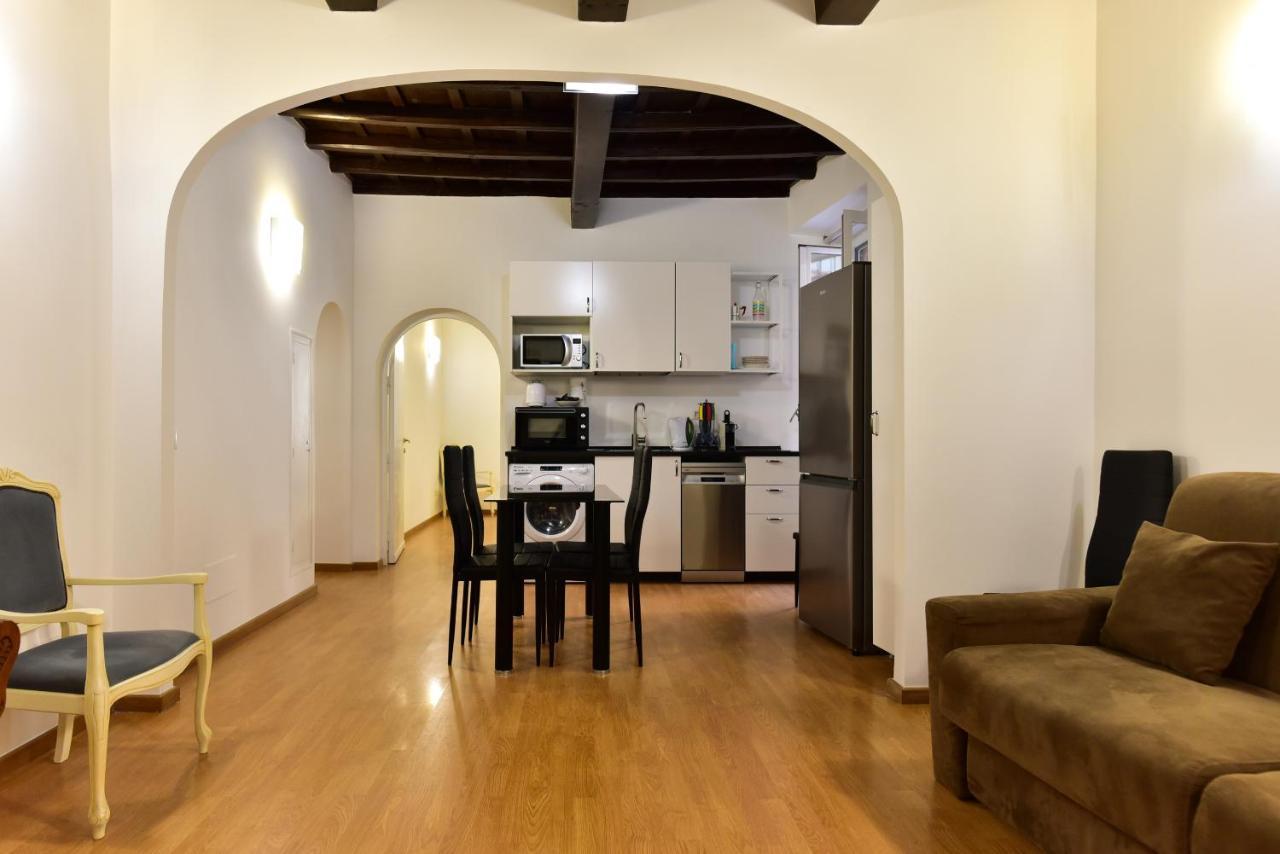 Elite Rome Apartments 3 ภายนอก รูปภาพ